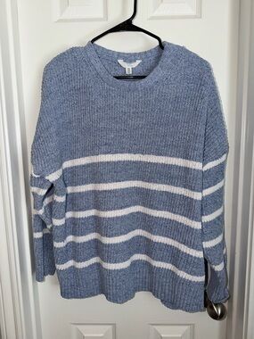 Cozy Blue & White Stripe Women’s Crewneck Sweater